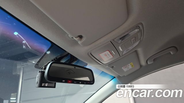 Kia Niro 2023 — photo 28