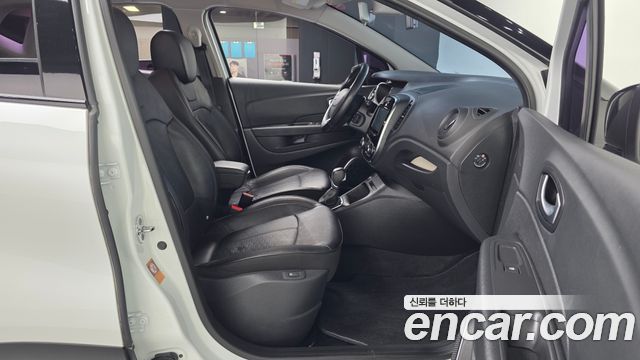 Renault Korea QM3 2018 — photo 11