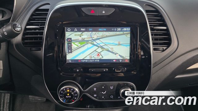 Renault Korea QM3 2018 — photo 14