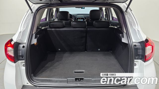 Renault Korea QM3 2018 — photo 20
