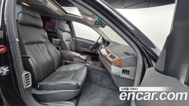 BMW 7-Series 2007 — photo 10