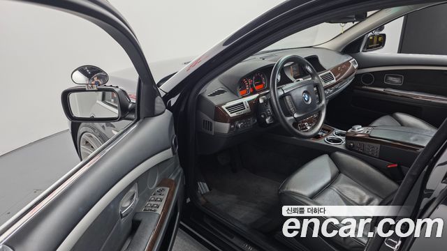BMW 7-Series 2007 — photo 12