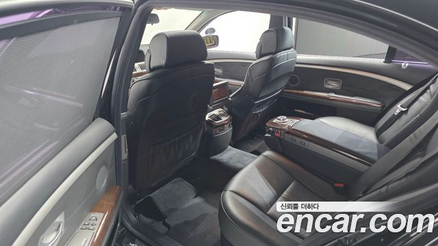 BMW 7-Series 2007 — photo 18