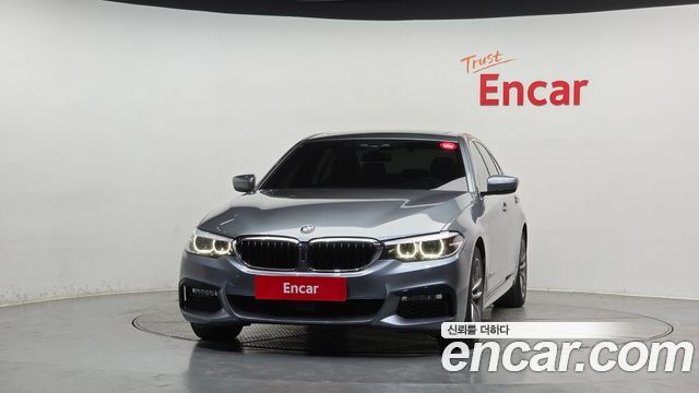 BMW 5-Series 2018 — photo 3