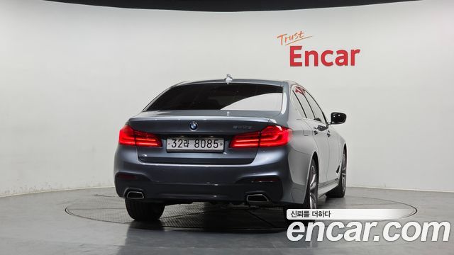 BMW 5-Series 2018 — photo 4