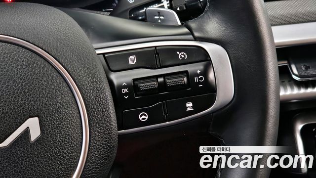 Kia K5 2022 — photo 13