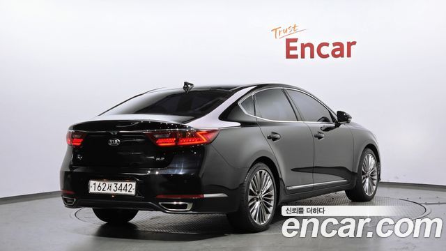 Kia K7 2019 — photo 2