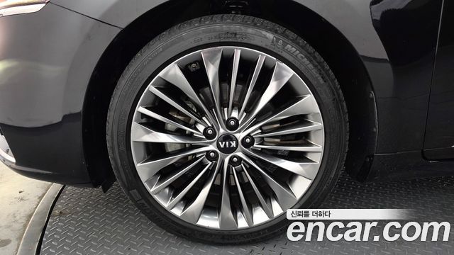 Kia K7 2019 — photo 5