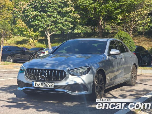 Mercedes-Benz E-Class 2021 — photo 1