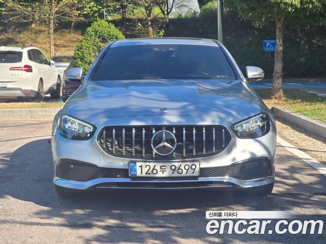 Mercedes-Benz E-Class 2021 — photo 2