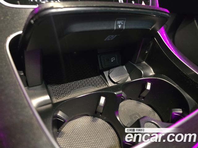 Mercedes-Benz E-Class 2021 — photo 18