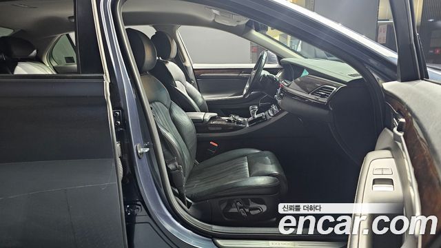 Genesis EQ900 2016 — photo 17