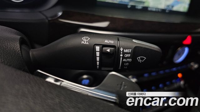 Genesis EQ900 2016 — photo 24