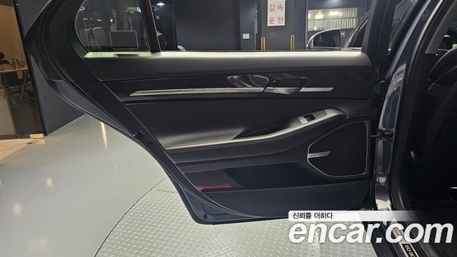 Genesis EQ900 2016 — photo 15