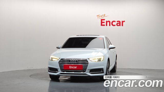 Audi A4 2019 — photo 3
