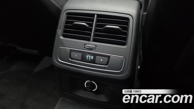 Audi A4 2019 — photo 29