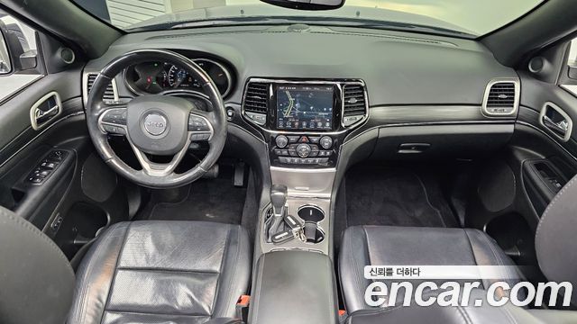 Jeep Cherokee 2021 — photo 7
