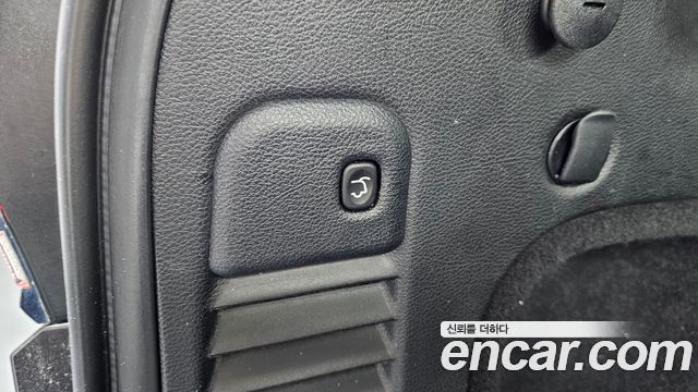 Jeep Cherokee 2021 — photo 11