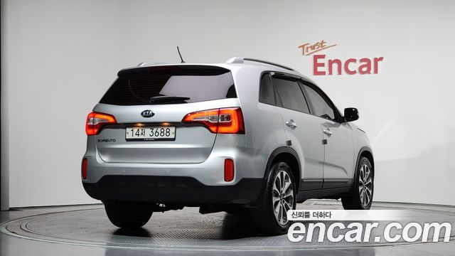 Kia Sorento 2013 — photo 2