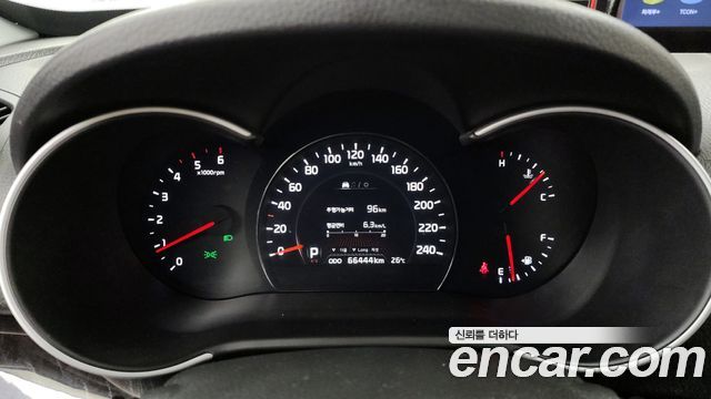 Kia Sorento 2013 — photo 11
