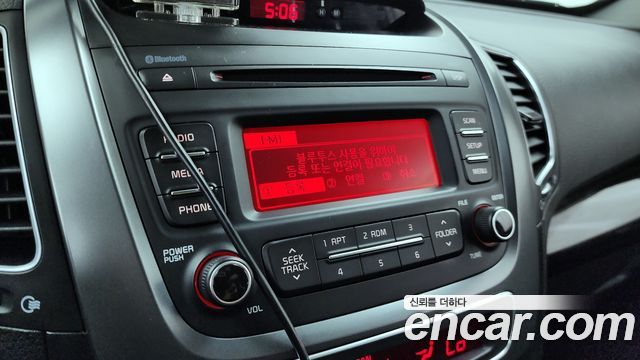 Kia Sorento 2013 — photo 21