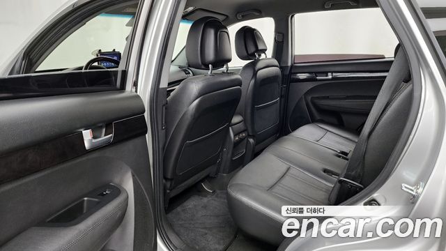 Kia Sorento 2013 — photo 16