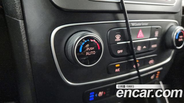 Kia Sorento 2013 — photo 27