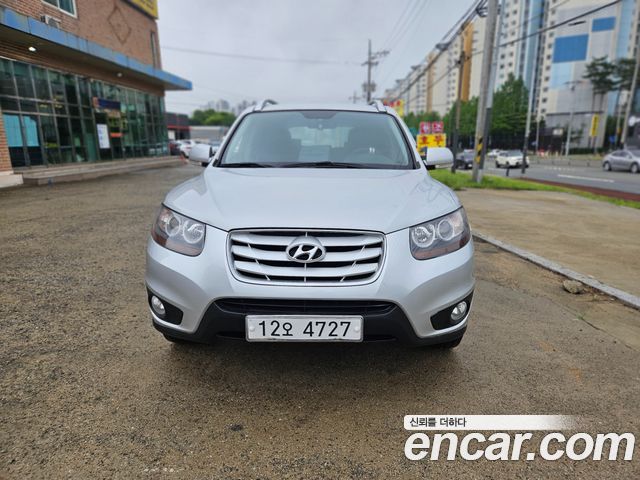 Hyundai Santafe 2011 — photo 1