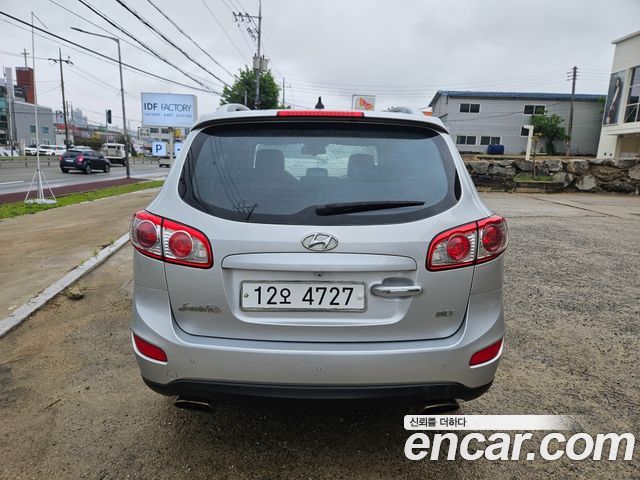 Hyundai Santafe 2011 — photo 2