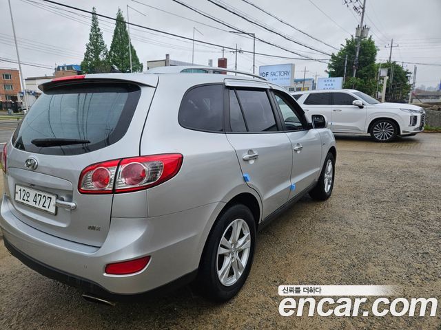 Hyundai Santafe 2011 — photo 3