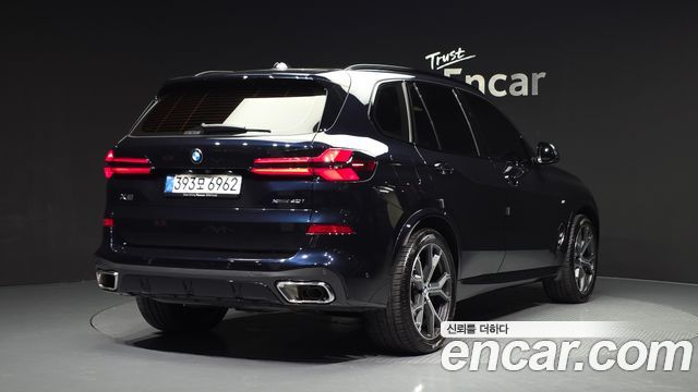 BMW X5 2025 — photo 2