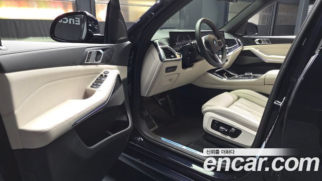 BMW X5 2025 — photo 13