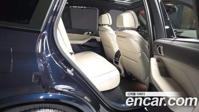BMW X5 2025 — photo 18