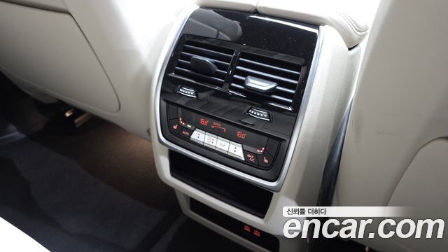 BMW X5 2025 — photo 25
