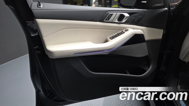 BMW X5 2025 — photo 14