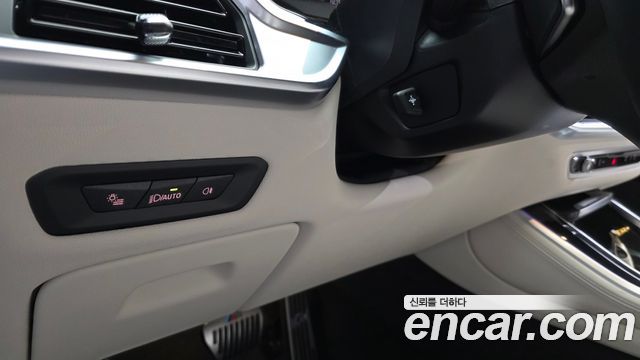BMW X5 2025 — photo 29