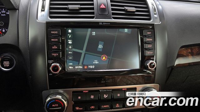 Kia Mohave 2018 — photo 21