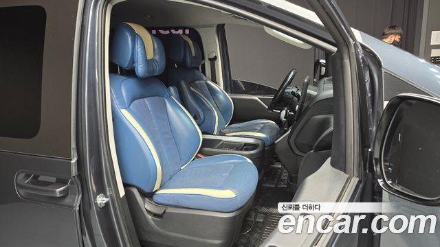 Hyundai Staria 2022 — photo 12