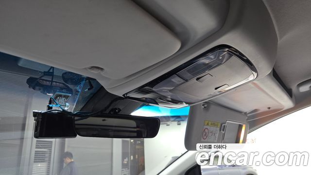 Hyundai Staria 2022 — photo 18