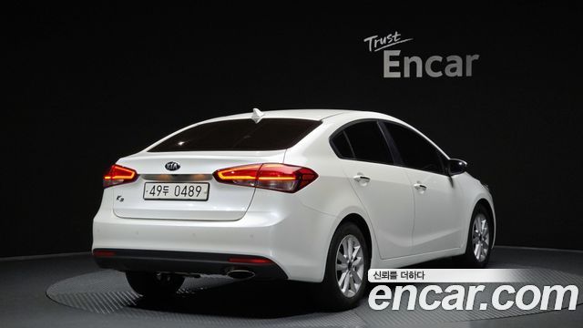 Kia K3 2017 — photo 2