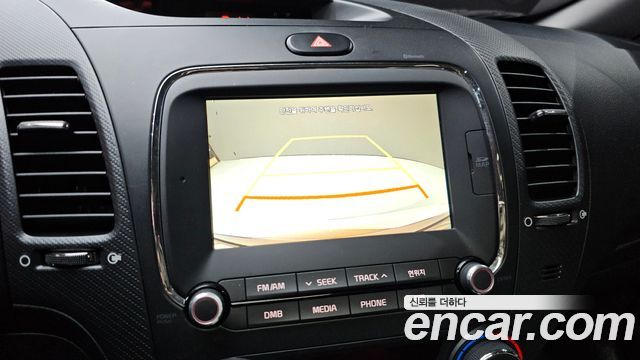 Kia K3 2017 — photo 14