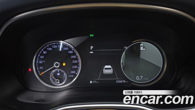 Genesis GV80 2020 — photo 8