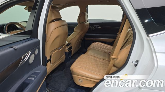 Genesis GV80 2020 — photo 11