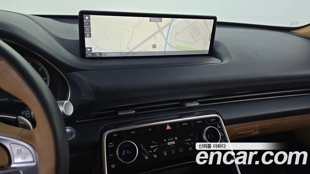 Genesis GV80 2020 — photo 12