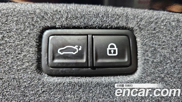 Kia K9 2025 — photo 19