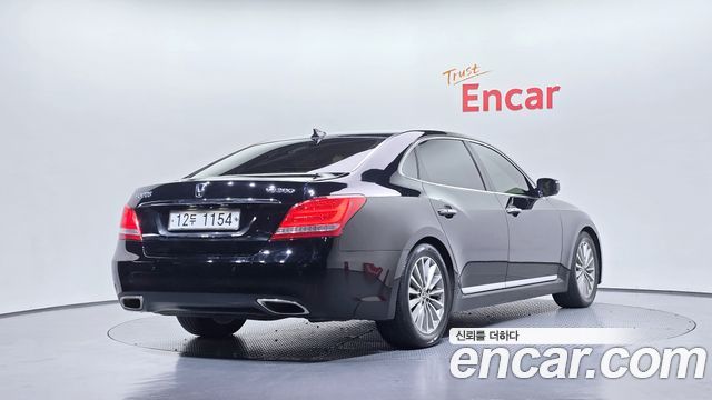 Hyundai Equus 2014 — photo 2