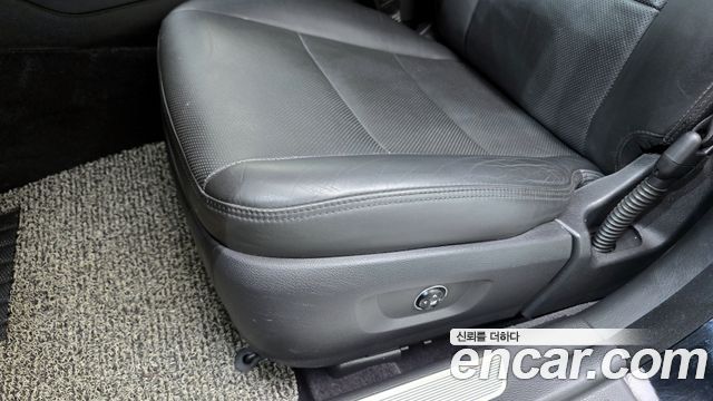 Hyundai Equus 2014 — photo 31