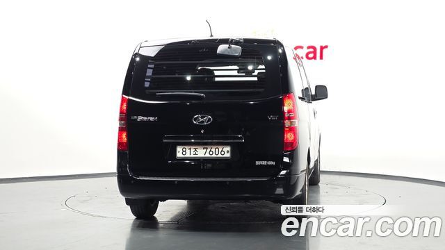 Hyundai Starex 2017 — photo 4