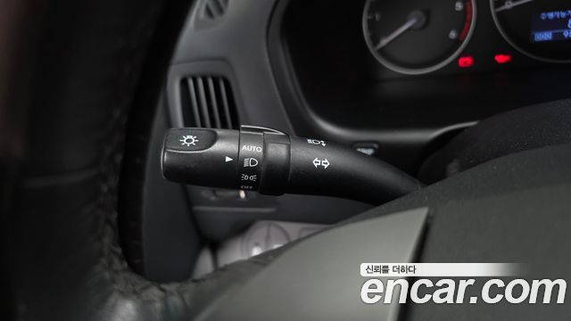 Hyundai Starex 2017 — photo 16