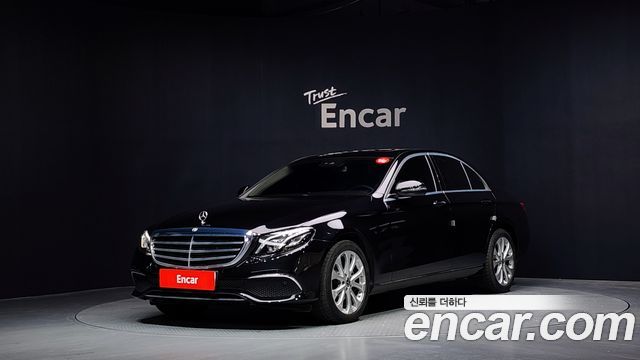 Mercedes-Benz E-Class 2020 — photo 1